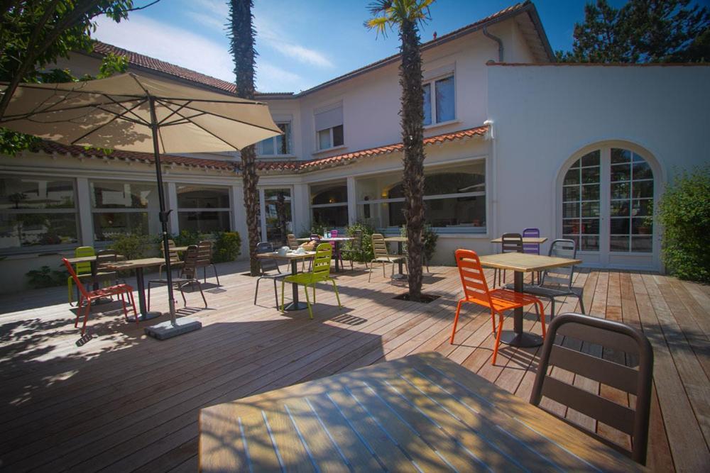 Hotel Le Vert Bois Dolus d'Oléron Екстериор снимка