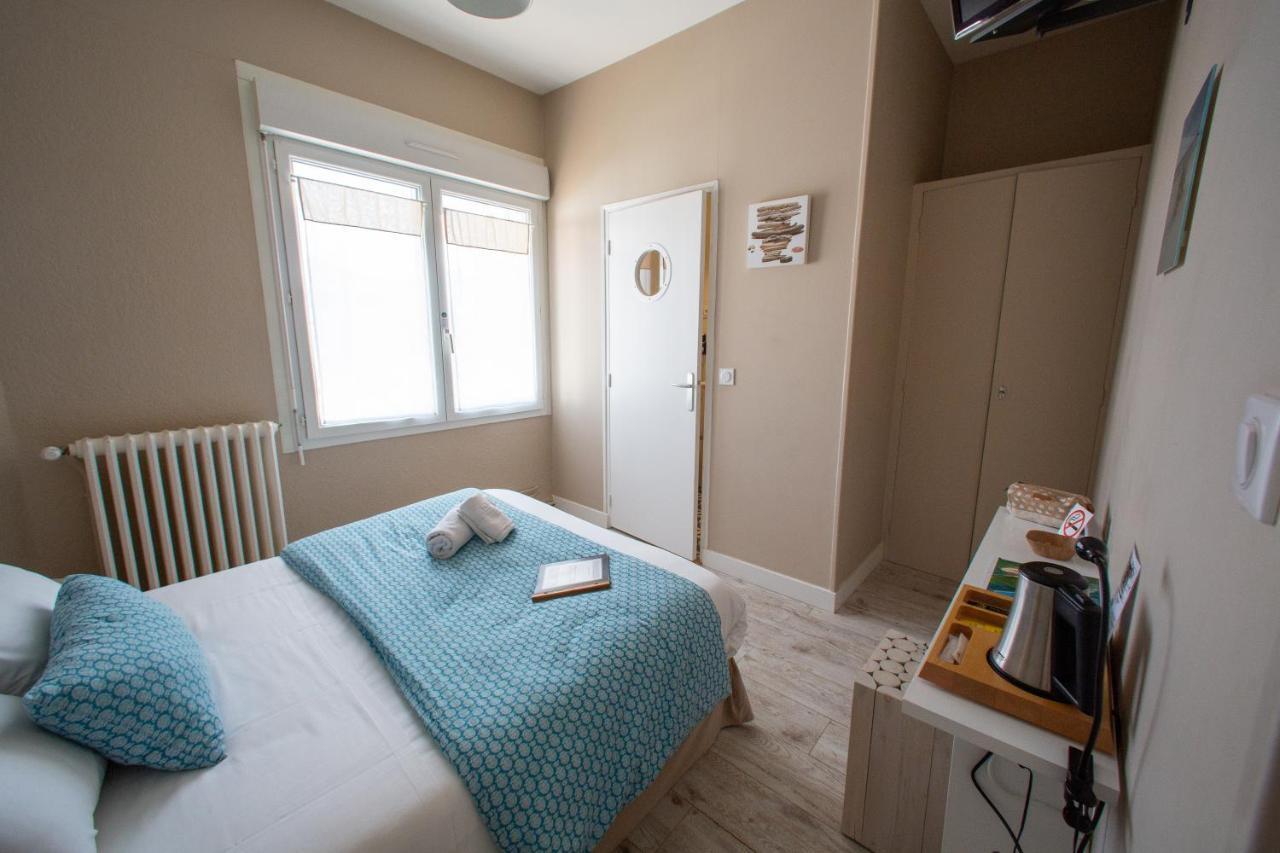 Hotel Le Vert Bois Dolus d'Oléron Екстериор снимка